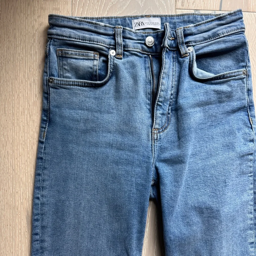 Zara flair jeans - Picture 2 of 4
